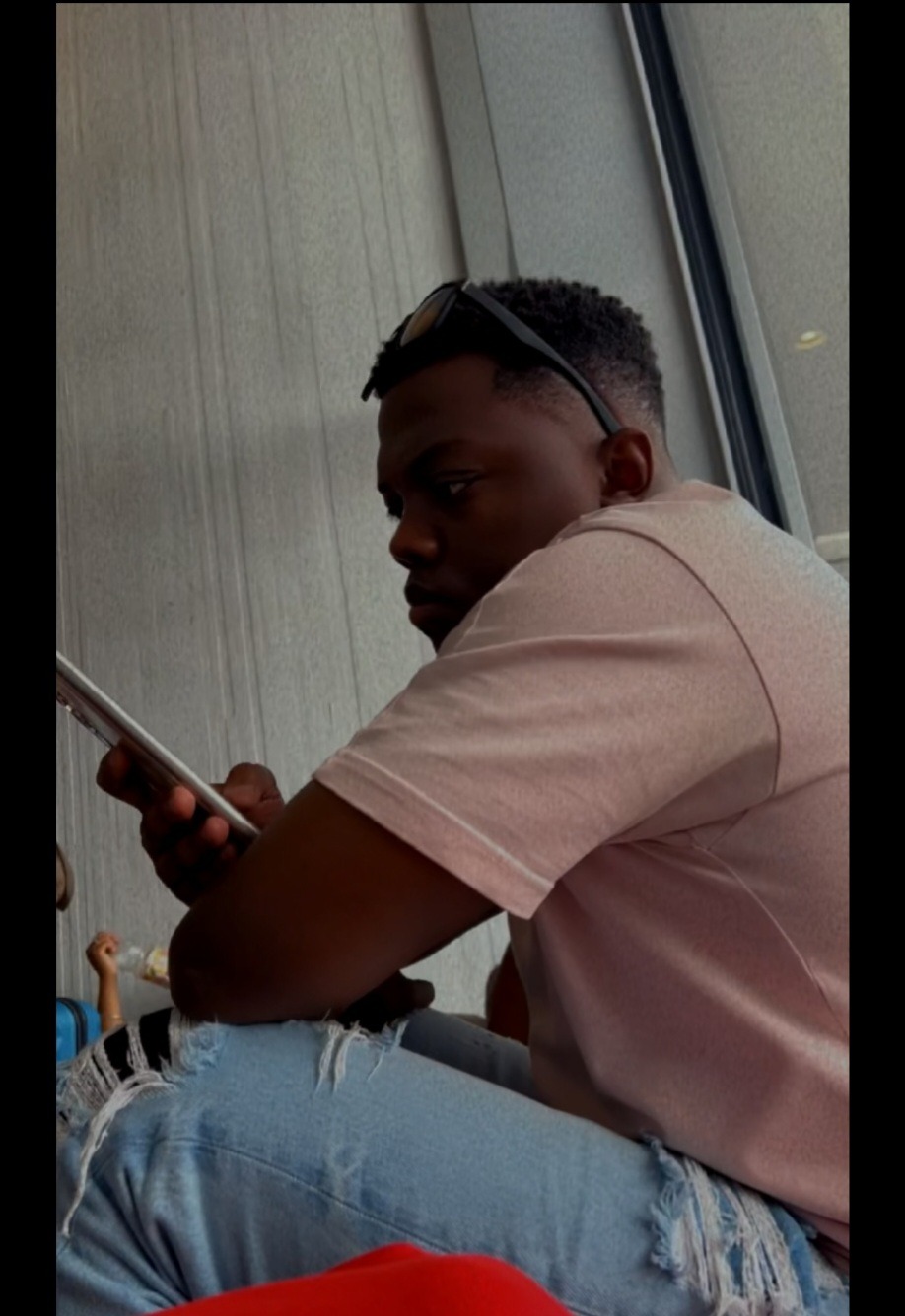 Kiril - Marsac - Charente | Annonce Sex